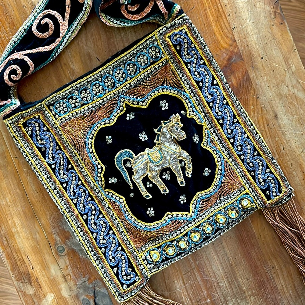 Vintage Burmese Kalaga Tapestry Crossbody Bag - Picture 1 of 13